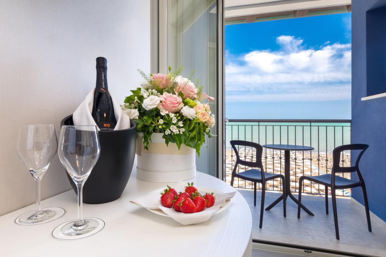 Hotel Nettuno Caorle Exterior photo